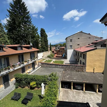 Pedroom Via San Tomaso